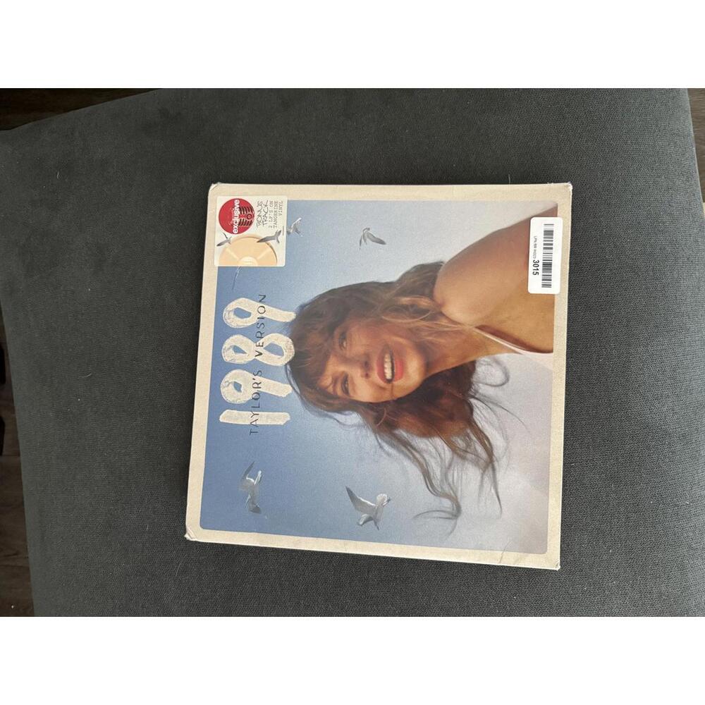 Taylor Swift 1989 Taylors Version Tangerine Colored Vinyl LP, Target Exclusive